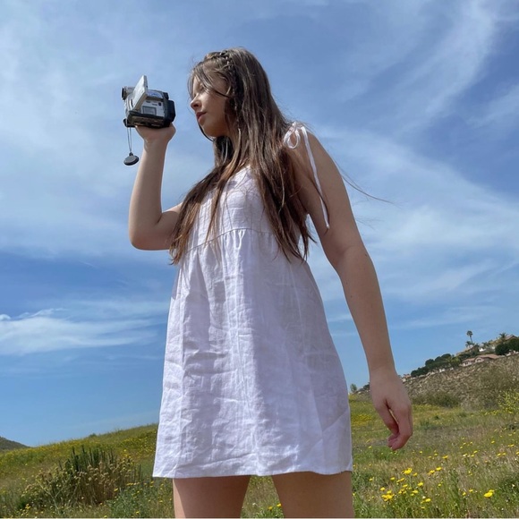 Reformation Dresses & Skirts - ❌❌ SOLD ❌❌ Reformation White Linen Dress